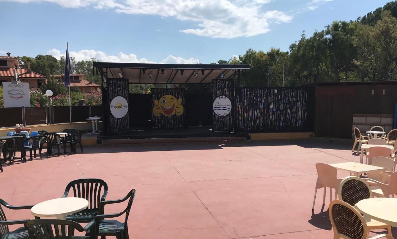 Villaggio Camping Lungomare クローパニ エクステリア 写真