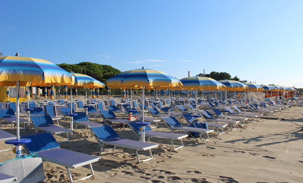 Villaggio Camping Lungomare クローパニ エクステリア 写真
