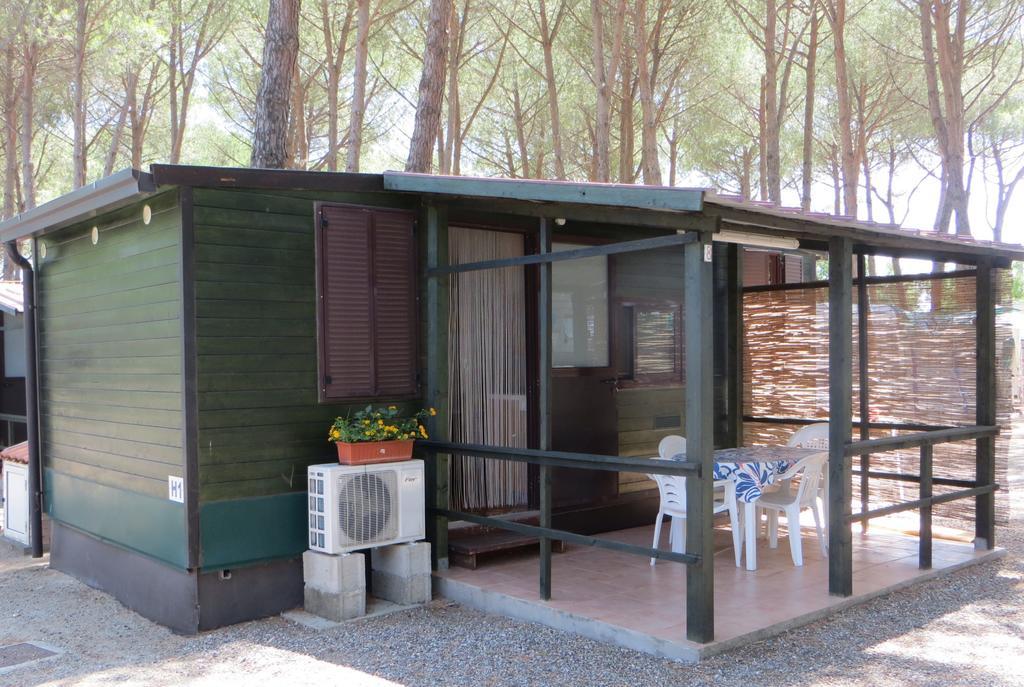Villaggio Camping Lungomare クローパニ エクステリア 写真