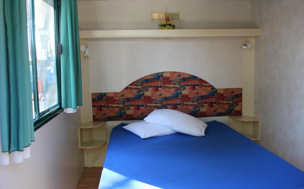 Villaggio Camping Lungomare クローパニ エクステリア 写真
